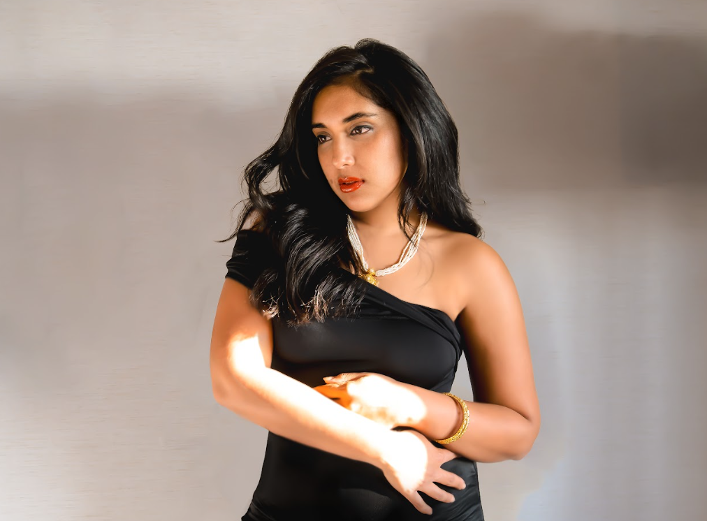 Anisha: A Rising Star in Pop Music
